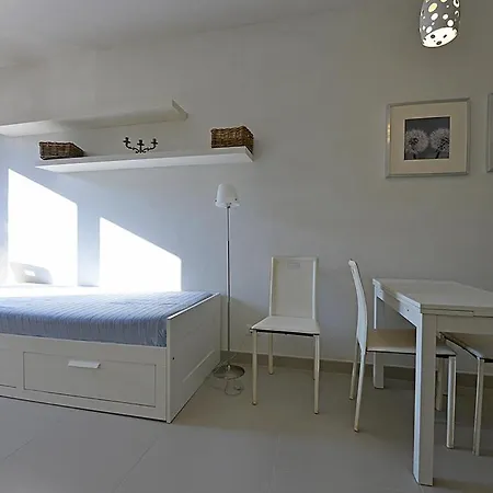 Sirio B1 Apartment