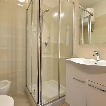 Sirio B1 Apartment